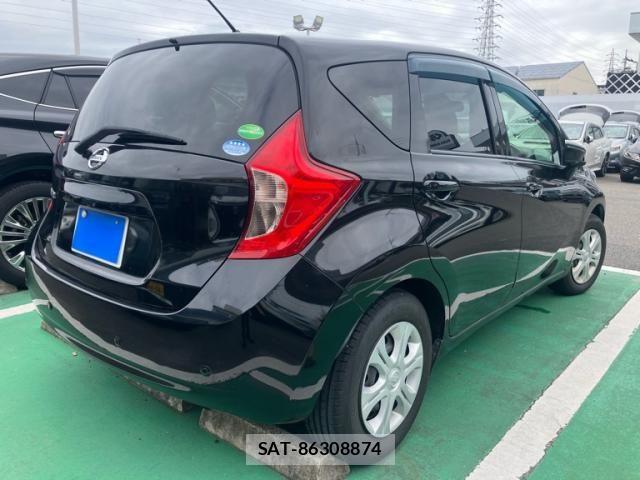 Nissan NOTE 2015-03 8830908-3