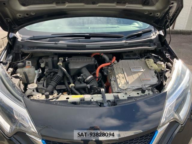Nissan NOTE 2017-09 8830898-13