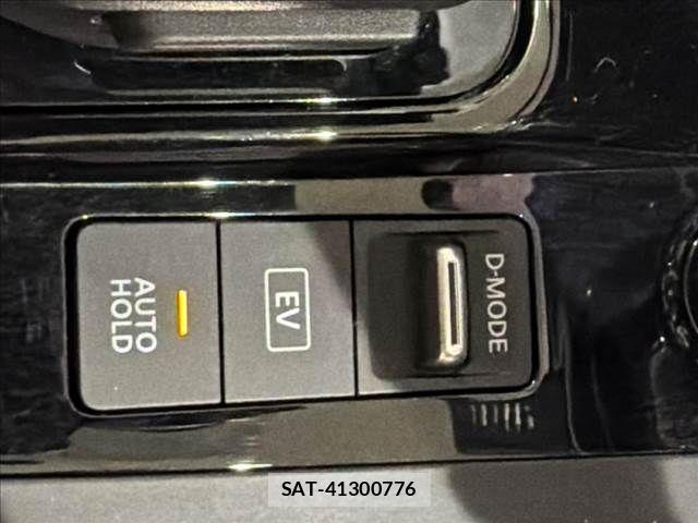 Nissan NOTE 2024-03 8830852-8