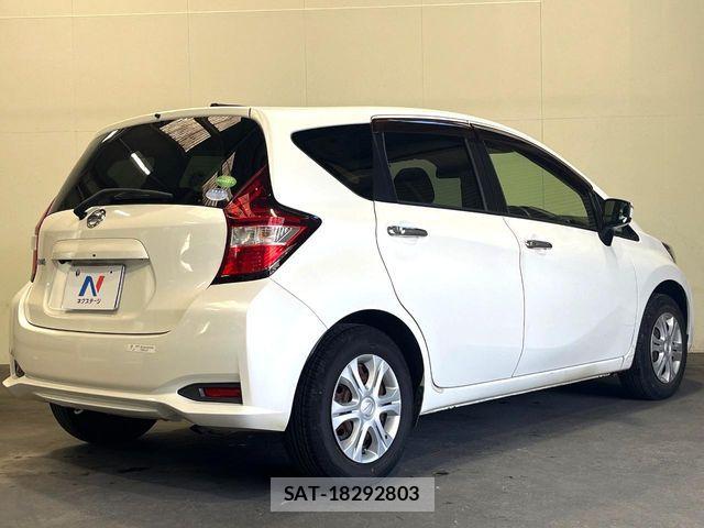Nissan NOTE 2018-01 8830893-18