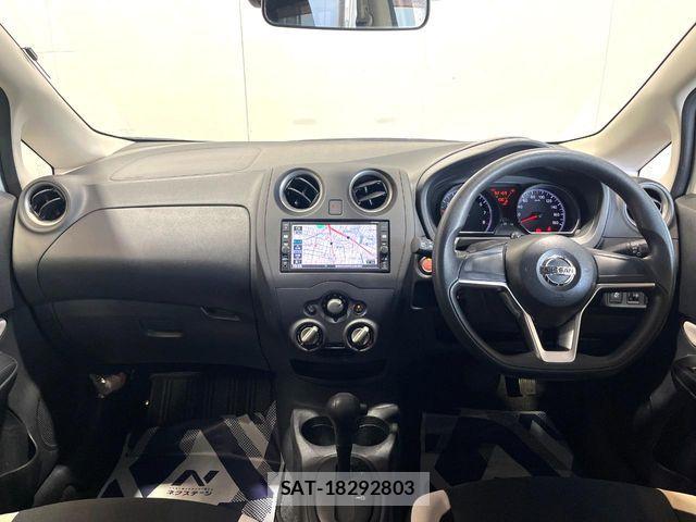 Nissan NOTE 2018-01 8830893-1