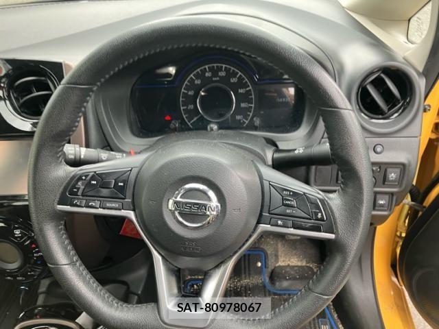 Nissan NOTE 2019-09 8830895-16