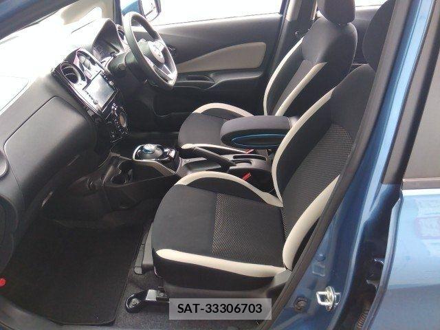 Nissan NOTE 2018-05 8830890-10