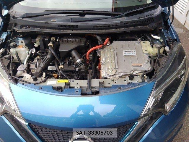Nissan NOTE 2018-05 8830890-14