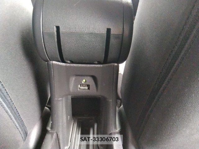 Nissan NOTE 2018-05 8830890-26