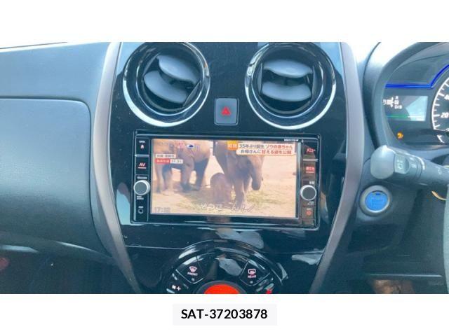 Nissan NOTE 2017-10 8830899-15