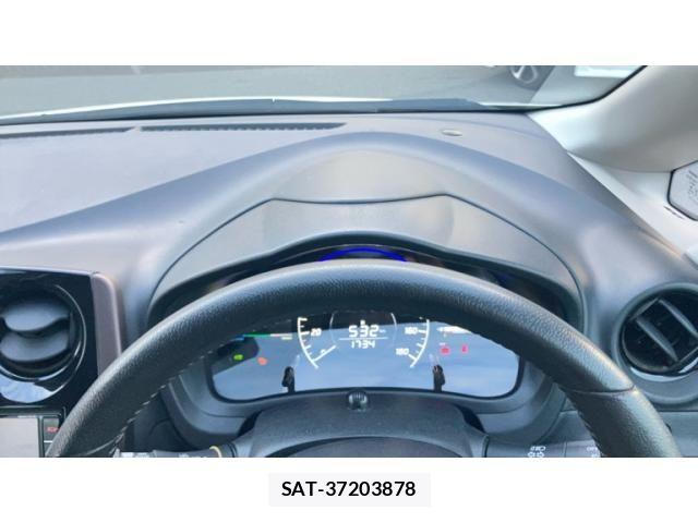 Nissan NOTE 2017-10 8830899-22