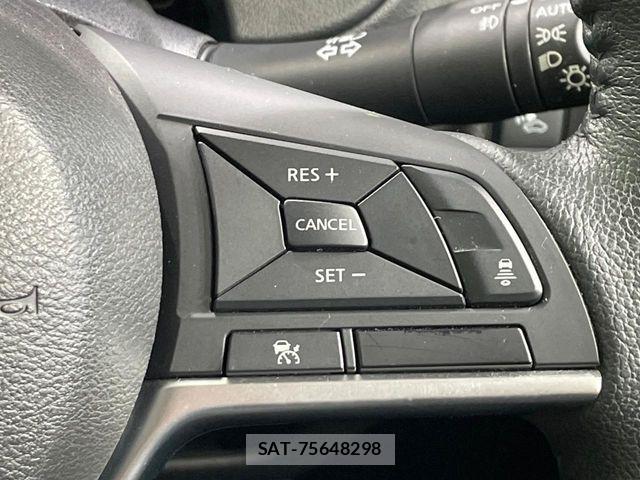 Nissan NOTE 2017-12 8830874-5