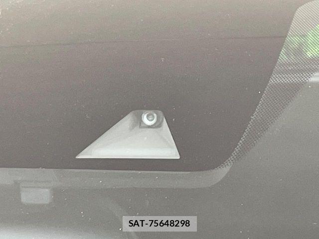 Nissan NOTE 2017-12 8830874-6