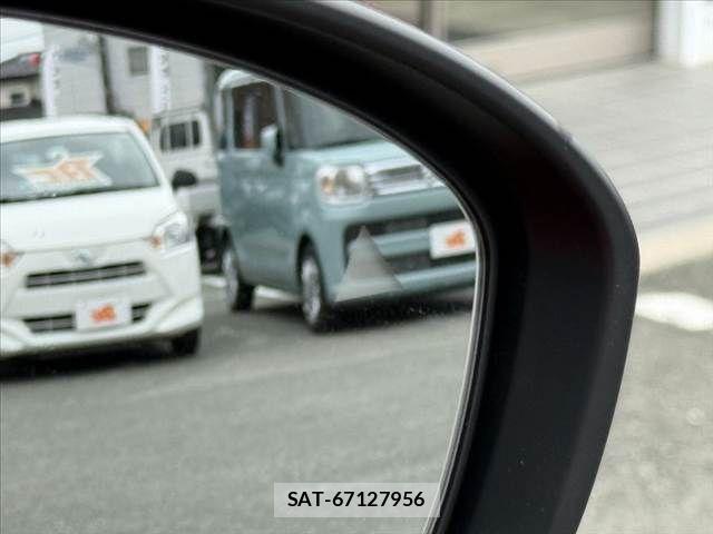 Nissan NOTE 2021-08 8830862-23