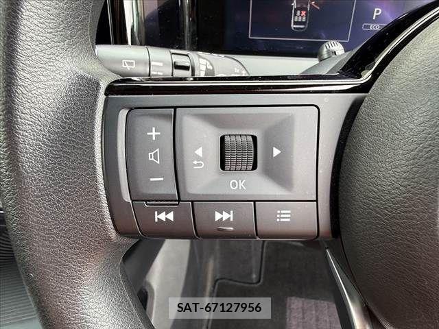 Nissan NOTE 2021-08 8830862-25