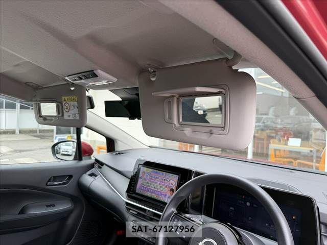 Nissan NOTE 2021-08 8830862-27