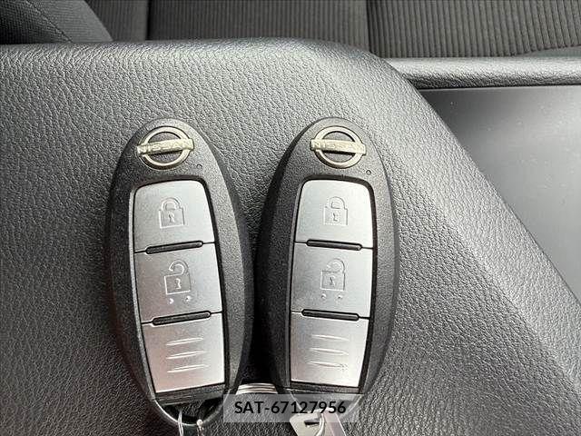 Nissan NOTE 2021-08 8830862-4