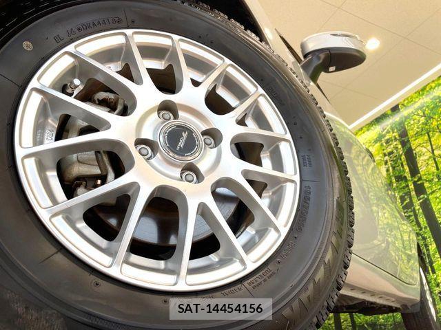 Nissan NOTE 2018-09 8830884-12