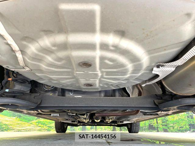 Nissan NOTE 2018-09 8830884-18
