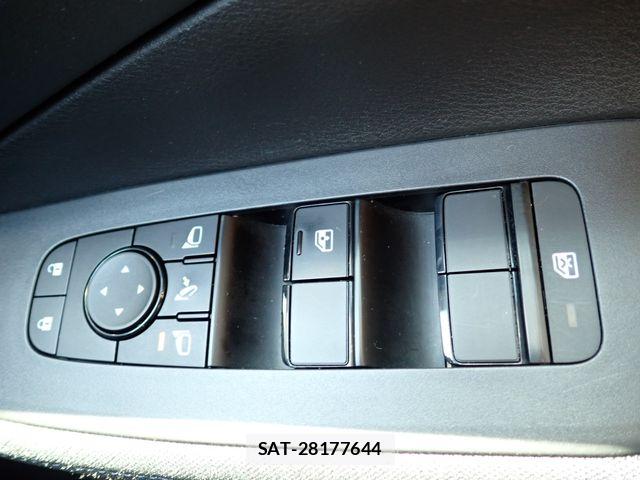Nissan NOTE 2022-07 8830861-7
