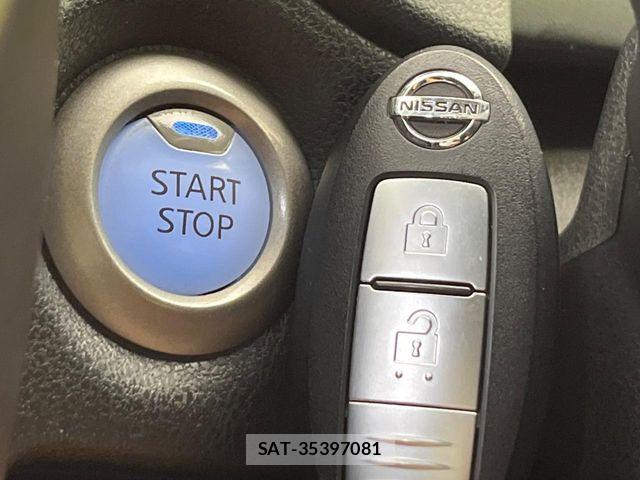 Nissan NOTE 2017-11 8830883-7