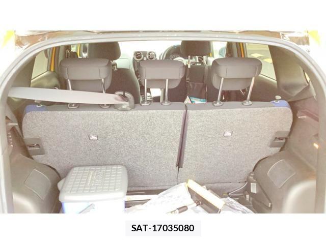 Nissan NOTE 2019-11 8830888-4