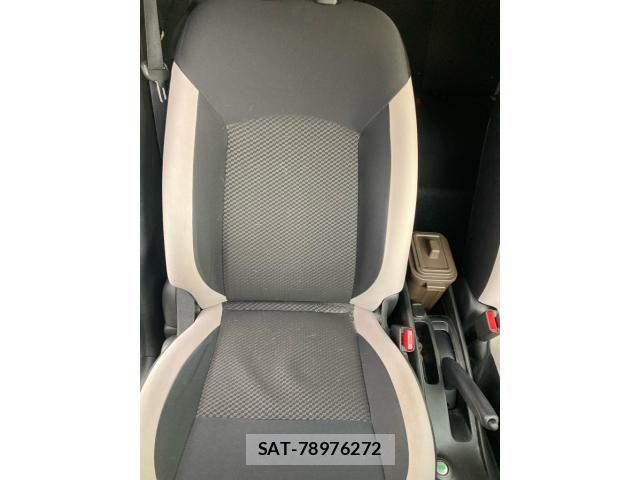 Nissan NOTE 2017-08 8830897-10