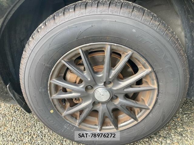 Nissan NOTE 2017-08 8830897-6