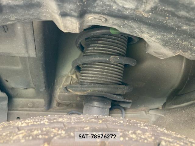 Nissan NOTE 2017-08 8830897-7