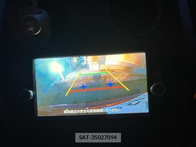 Nissan NOTE 2014-02 8850238-17