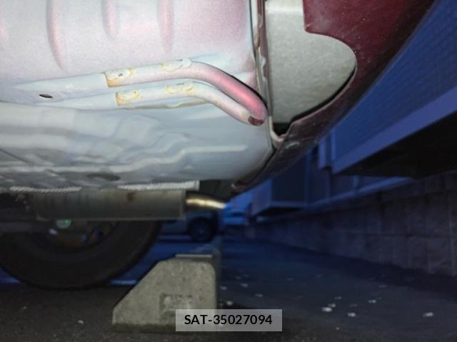 Nissan NOTE 2014-02 8850238-21