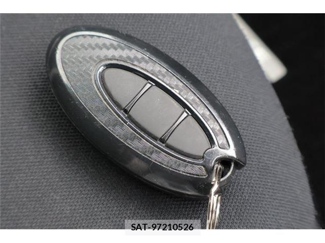 Nissan NOTE 2018-05 8850211-18