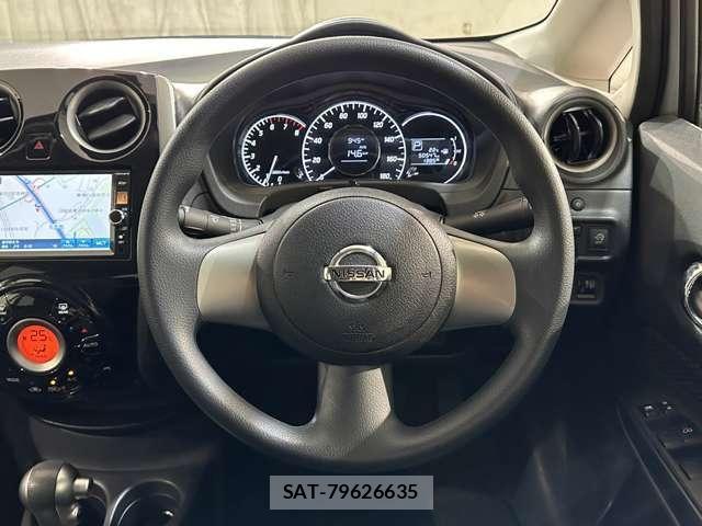Nissan NOTE 2013-01 8850227-9