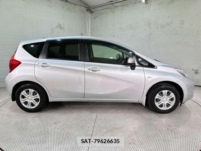 Nissan NOTE 2013-01 8850227-3