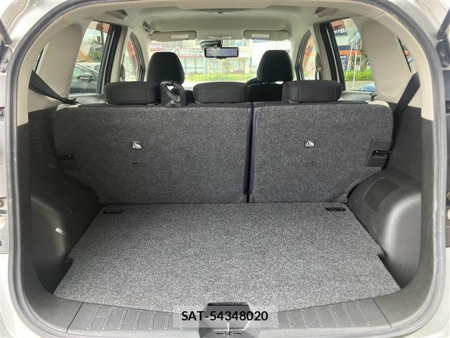 Nissan NOTE 2016-11 8850228-13