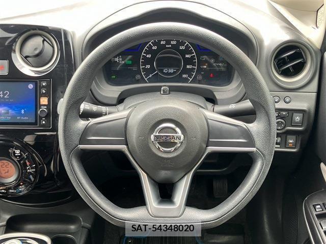Nissan NOTE 2016-11 8850228-16