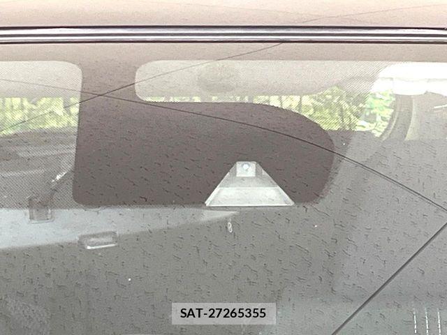 Nissan NOTE 2015-10 8850229-4