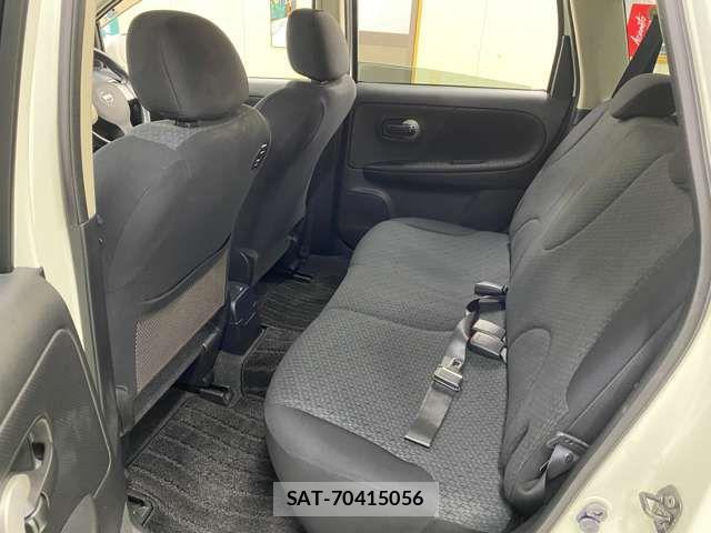 Nissan NOTE 2011-09 8850223-16