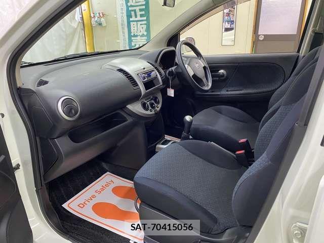 Nissan NOTE 2011-09 8850223-18