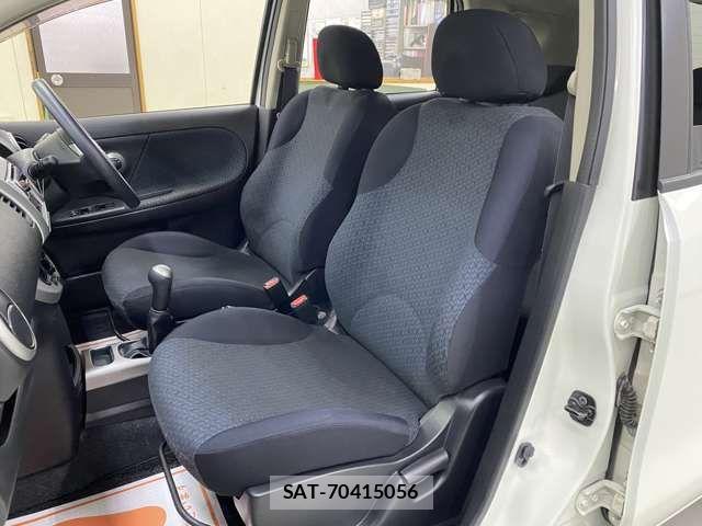 Nissan NOTE 2011-09 8850223-19