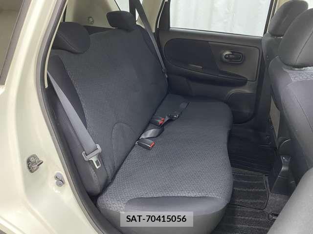 Nissan NOTE 2011-09 8850223-5