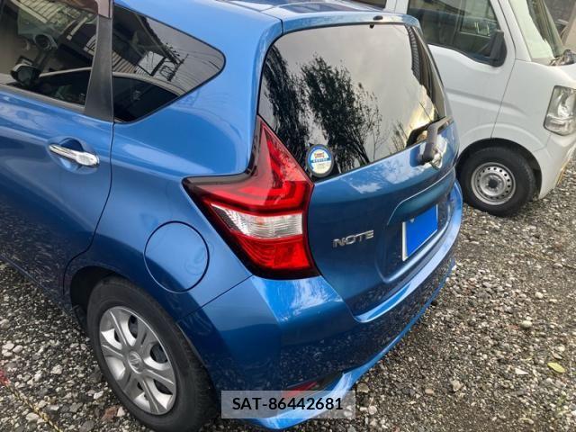 Nissan NOTE 2017-09 8850226-5