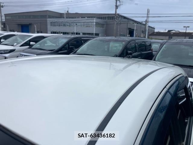 Nissan NOTE 2013-01 8850241-9
