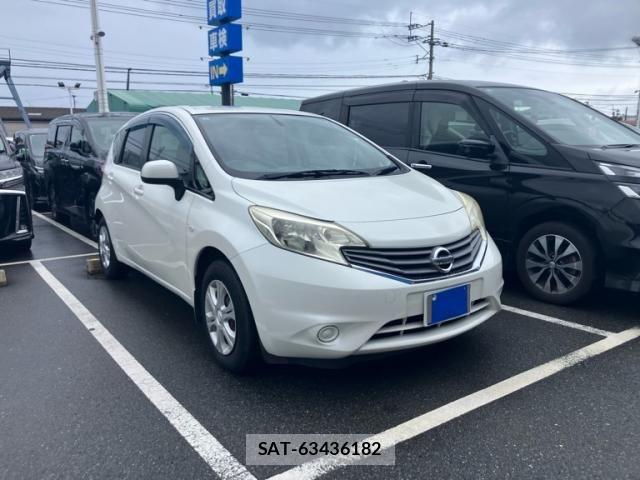 Nissan NOTE 2013-01 8850241-1
