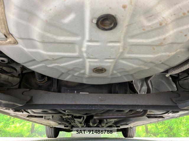 Nissan NOTE 2017-03 8850220-18