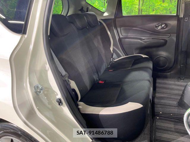 Nissan NOTE 2017-03 8850220-8