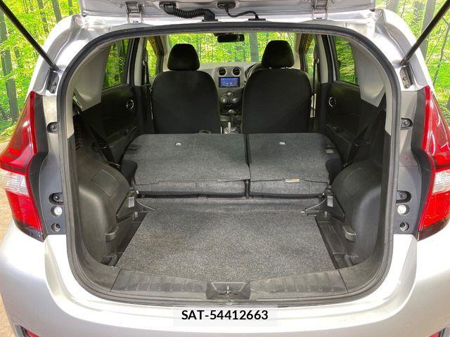 Nissan NOTE 2017-05 8850224-9