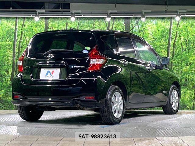 Nissan NOTE 2018-03 8849157-15