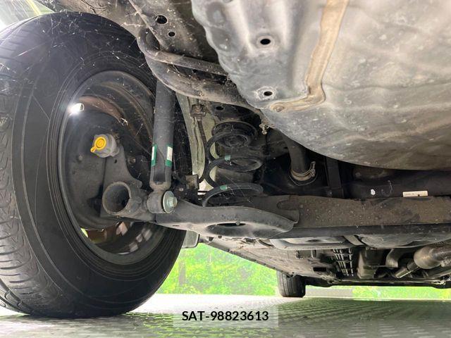Nissan NOTE 2018-03 8849157-18