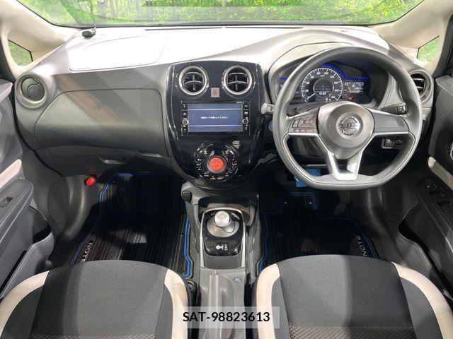 Nissan NOTE 2018-03 8849157-1