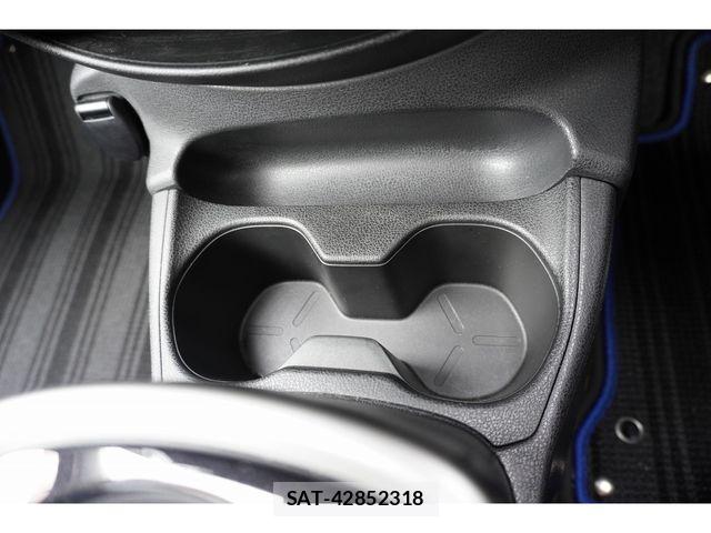 Nissan NOTE 2018-08 8849041-11