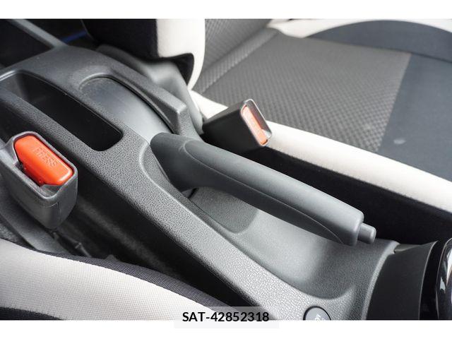 Nissan NOTE 2018-08 8849041-13