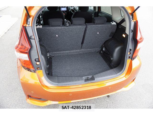 Nissan NOTE 2018-08 8849041-16