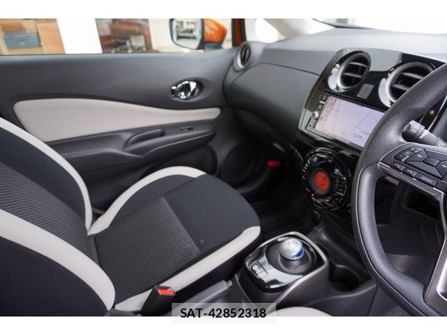Nissan NOTE 2018-08 8849041-20